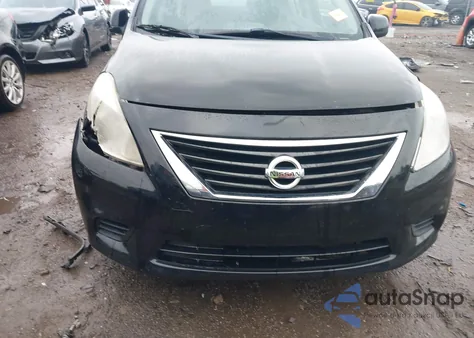 2014 Nissan Versa 1.6 Sv z USA, uszkodzony, nr VIN 3N1CN7AP5EK447607